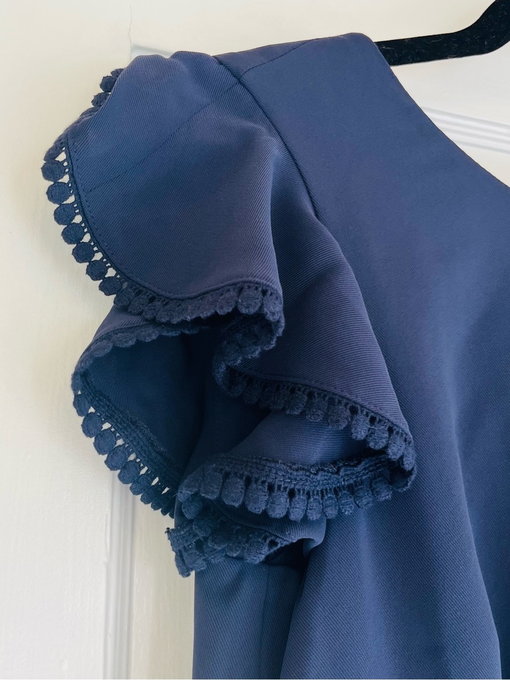Ann Taylor Navy Blue Wide Leg Romper Jumpsuit Size 6 Flutter Sleeve Pockets - Picture 6 of 13